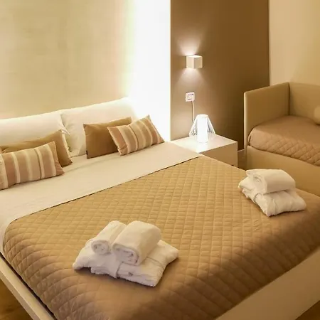 La Banchina Holiday Guest house Trani